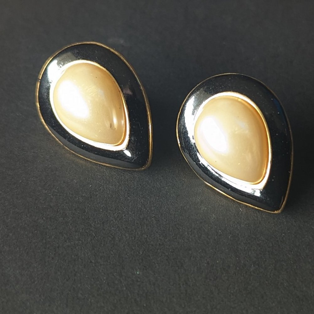 💜✨Vintage-Inspired Teardrop Faux Pearl Earrings